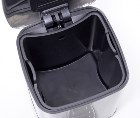 Мусорное ведро для ванной с педалью WasserKRAFT K-649 9 L фото