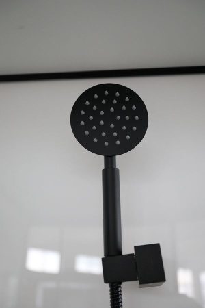 Душевая кабина Cerutti SPA Viva VIVA101B 100x100 черная фото