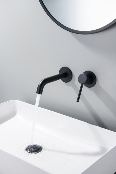 Настенный смеситель для раковины Timo Saona 2372/03SM Черный фото