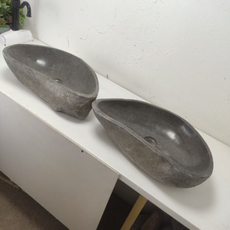 Раковина из речного камня RS01949 (57*34*15) фото