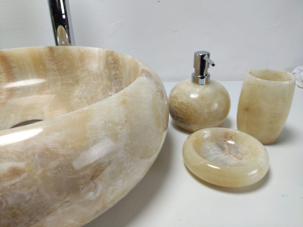 Накладная раковина из оникса Donut Yellow Small DO-01006 (45*45*13) фото