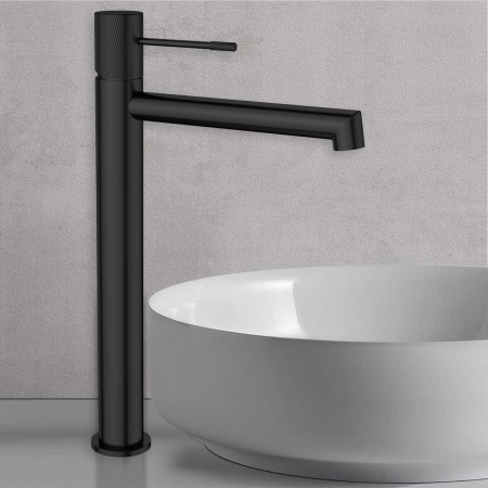 Высокий смеситель для раковины Vincea Desire VBF-1D2MB черный матовый фото