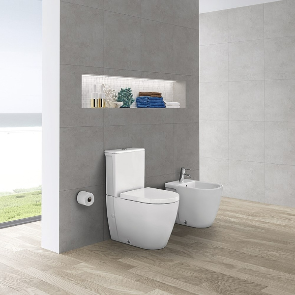 Комплект унитаза компакт с гигиеническим душем Sanitana Coral NC444661aosta с бачком и сиденьем Микролифт фото