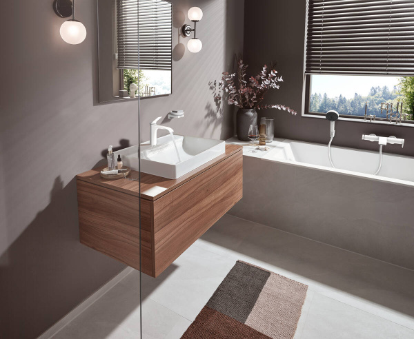 Смеситель для раковины Hansgrohe Vivenis 75020700 белый матовый фото
