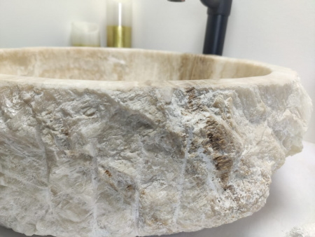 Накладная раковина из оникса Indo Erozy Бавиан EO-00047 фото