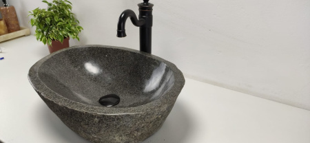 Накладная раковина из речного камня RS0802 (50*36*15) фото
