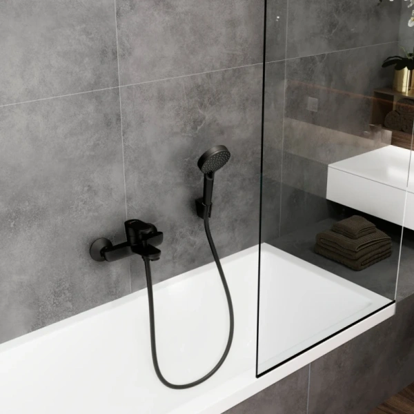 Смеситель для ванны с душем Hansgrohe Vernis Blend 71440670 черный матовый фото