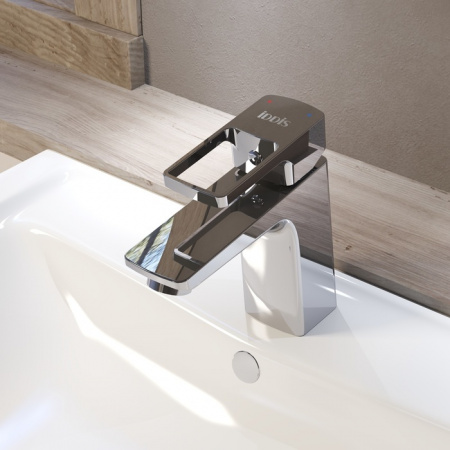 Смеситель для раковины Iddis Bild BILSB00i01 фото