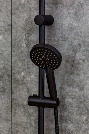 Душевая система Orange O-Shower OW02b Черная матовая фото