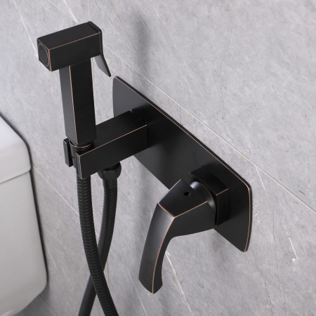 Гигиенический душ со смесителем Lemark Nubira LM6219ORB черная бронза фото