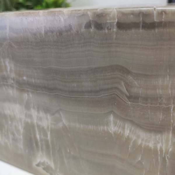 Накладная раковина из оникса Prau Grey Kecil OP-01543 (50*35*14) фото