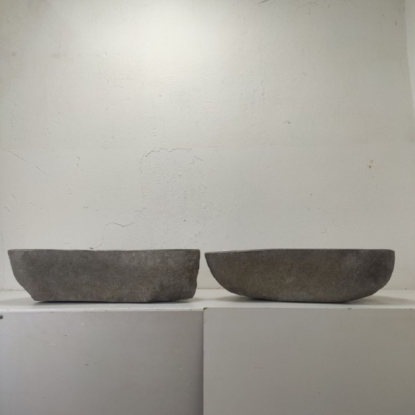 Раковина из речного камня RS01949 (57*34*15) фото